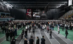 Beşiktaş'ta Serdal Adalı, yeniden başkan oldu