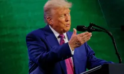 Donald Trump duyurdu: Suriye'ye tüm yaptırımlar kaldırıldı!
