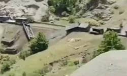 Elazığ'da yük treni raydan çıktı
