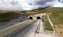 Van-Hakkari arasında açıldı, 40 dakikalık yol 5 dakikaya düştü!