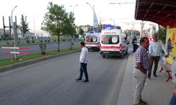 2 kadın otobüste tartıştı, indikleri durakta birbirini bıçakladı!
