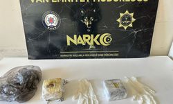 Van’da sokak satıcılarına operasyon: 29 torbacı yakalandı!