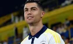 Cristiano Ronaldo'nun geleceği belli oldu! İmzayı bile attı