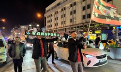 Artı Değer Vanspor FK taraftarları galibiyetini kutladı!