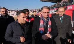 Vanspor’dan ulaşım desteğinde bulunan Vali Balcı’ya teşekkür!