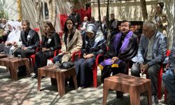 Kilise rahibinden Sırrı Süreyya Önder’in Van’daki taziyesine ziyaret!