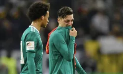 Mesut Özil: Leroy Sane ile gelmeden önce konuştuk