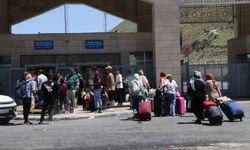 İran hava sahası kapandı, Van-İran sınırında hareketlilik başladı!