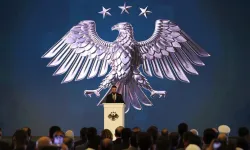Suriye'nin ulusal logosu yenilendi