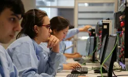 Mesleki eğitim öğrencisi desteği artırıldı