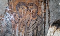 Duvarları tasvirli kayadan oyma kilise, turizme kazandırılmayı bekliyor