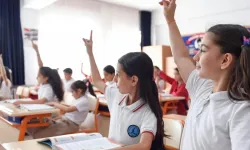 Van’daki okullarda giyilecek kıyafetlerinin nasıl olacağı belli oldu!