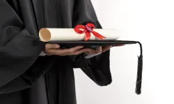 "Sahte diploma" iddialarına AK Parti'den net açıklama!