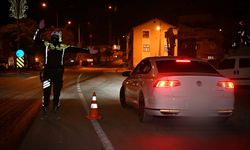 Hakkari'de "genel asayiş uygulaması" yapıldı