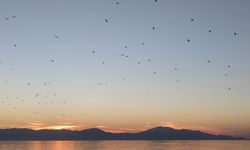 Van Gölü semalarında görsel şölen!