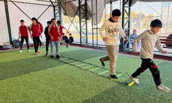 Muş Varto’da futbol kursu sürüyor