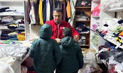 Van’da ihtiyaç sahiplerine kışlık giysi desteği!