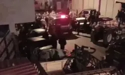 Komşu iki ailenin bıçaklı kavgasında kan aktı: 1 kişi öldü, 6 kişi yaralandı!