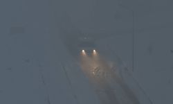 Yüksekova’da yoğun sis hayatı felç etti