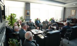 AK Parti Van İl Teşkilatı’ndan İl Milli Eğitim Müdürü Çandıroğlu’na ziyaret