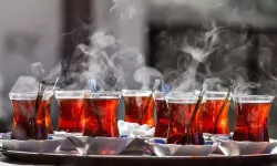 Sıcak çay mide kanseri yapar mı? Van’daki uzman isim açıkladı!