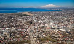 Van’daki deprem neyin habercisi? Uzmanlardan peş peşe açıklamalar geldi