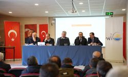 Başkan Arvas Gürpınar ve Gevaş’ta ilçenin sorunlarını masaya yatırdı!