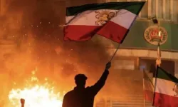 İran'da neler oluyor? İşte 5 soruda İran’daki sürecin detayları…