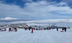 Abalı Kayak Merkezi yarıyıl tatilinde çocuklarla şenlendi!