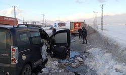 Van'da seyir halindeki kamyonet kül oldu!