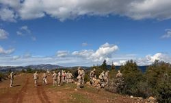 Kaybolan Vanlı gence dair yeni gelişme: Eşyaları arazide bulundu…