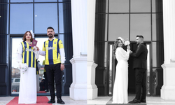 Vanlı çiftlerin nikah töreninde sıra dışı anlar: Fenerbahçe sürprizi!