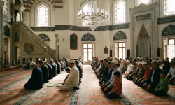 Van bayram namazı saati belli oldu: Van’da bayram namazı saat kaçta kılınacak?