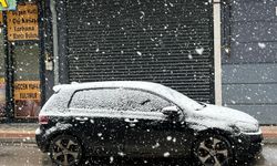 Van’da yağmur yerini kar yağışına bıraktı
