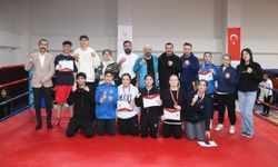 Edremit Belediyesi boksörlerinden büyük başarı: 4 Şampiyonluk