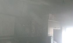 Van’da bayramın üçüncü gününde bir ev yandı!