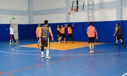 İpekyolu Basketbol Turnuvasında finalistler belli oldu