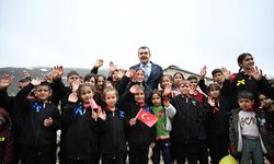 Milli Eğitim Bakanı Tekin, Van'da öğrencilerle buluştu!