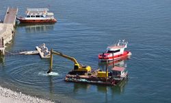 Van Gölü’nde sular çekildi, Akdamar’daki iskele yenileniyor