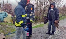 Van’da kümes ve tandır olarak kullanılan yapı çöktü!