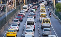 Bu gece yarısı motorine 2 lira 33 kuruş indirim geliyor!