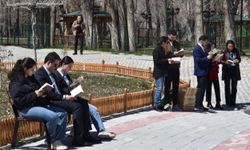 Van'a Kütüphane Haftasında anlamlı mesaj!