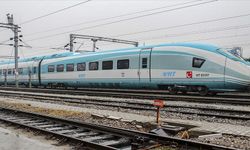 Vanlıların 10 yıllık hayali başka bahara kaldı, YHT müjdesi Van’ı es geçti!