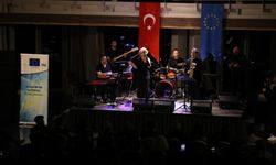 Van’da caz konseri büyük ilgi gördü!