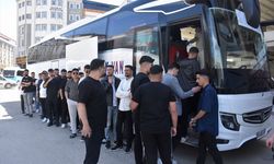 Van'dan 150 genç "Bir Gençlik Şöleni" için Kocaeli'ye çıkarma yaptı!