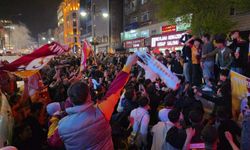 Van'da Galatasaray'ın şampiyonluğu coşkuyla kutlandı