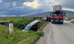 Van'da kontrolden çıkan otomobil su kanalına düştü: 1 kişi yaralandı!