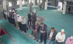 Camide kalp krizi geçiren yaşlı adamı imam hayata döndürdü