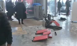 CHP Genel Merkezi'nde arbede! Onlarca polis içeri girdi