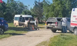Kanlı pusu! Minibüse silahlı saldırı düzenlendi: 3 kişi hayatını kaybetti!